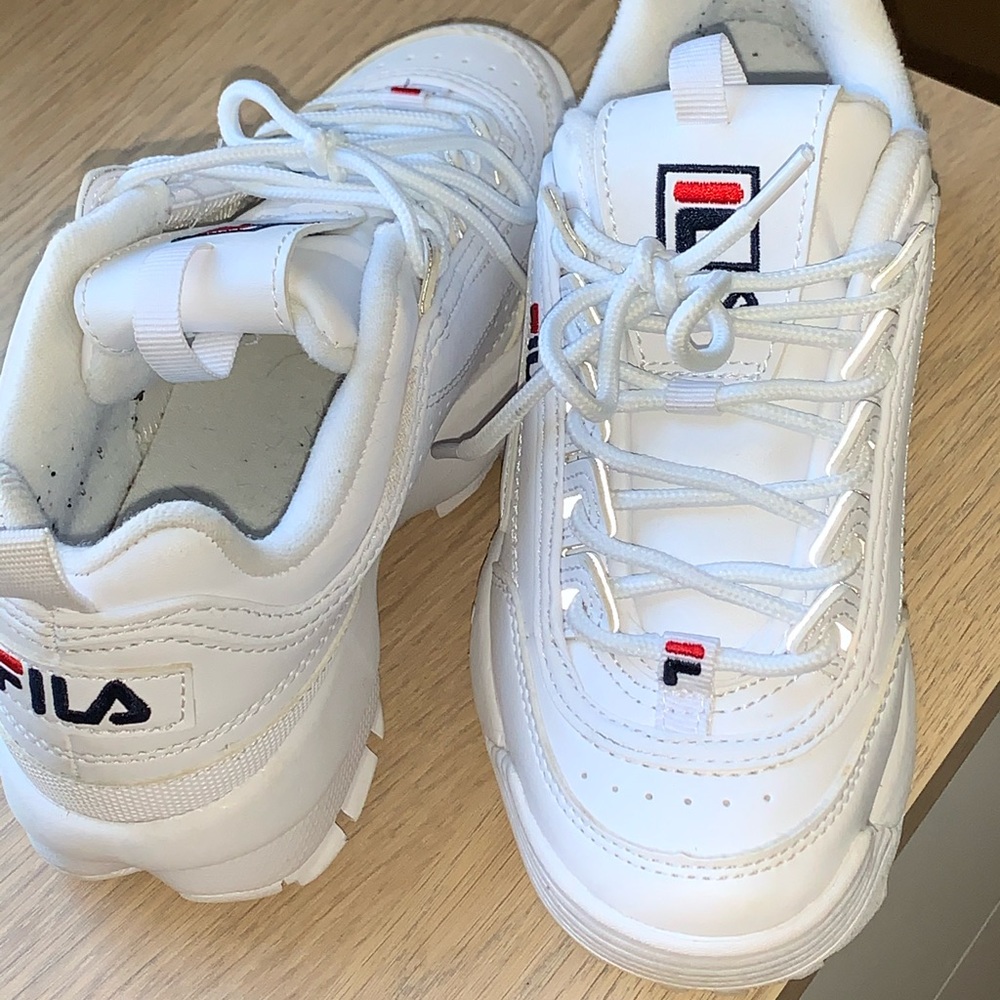 Kids FILA Disruptors
